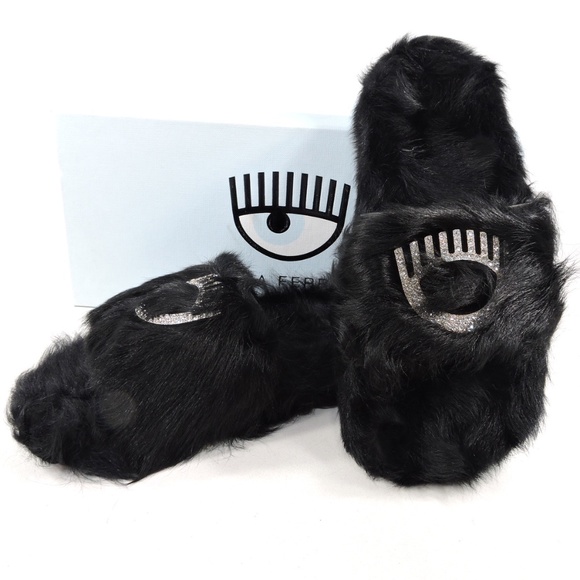 CHIARA FERRAGNI 🇮🇹 WOMENS BLACK LAMB FUR FLAT COMFORT SANDALS - Picture 8 of 8
